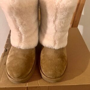 UGG Size 8 Boots, used